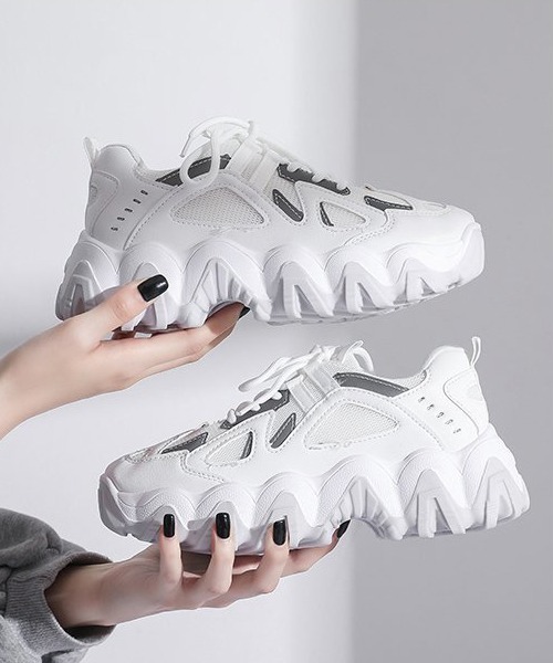 SVEC（シュベック）の「厚底 ソール ダッドシューズ（スニーカー・レディース・ホワイト/ブラック/ベージュ・36/37/38/40/39/35）」の16枚目の写真