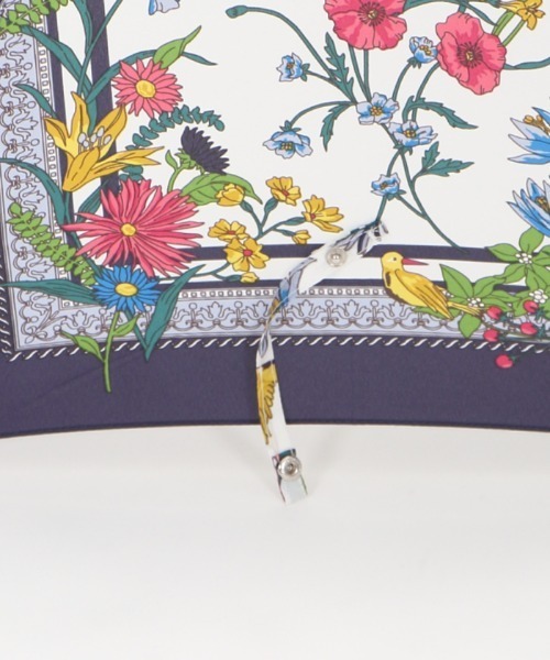 axes femme（アクシーズファム）の「スカーフパターン長傘（長傘・レディース・ネイビー/ピンク・MEDIUM）」の11枚目の写真