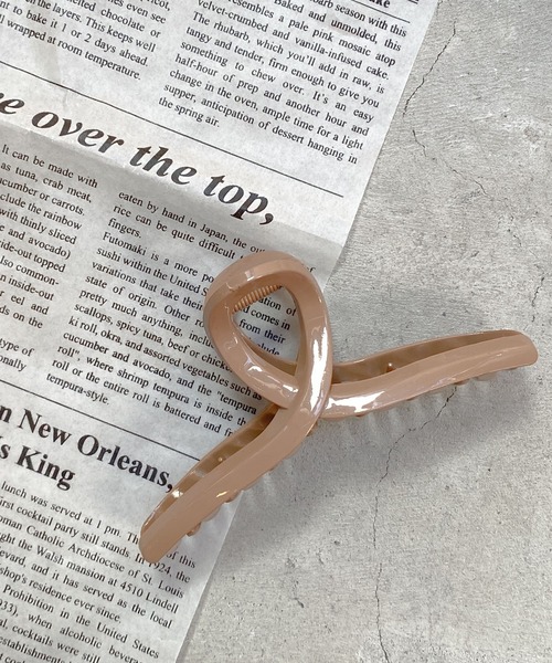 WEGO（ウィゴー）の「WEGO/アクリルクリップ（バレッタ/ヘアクリップ・レディース・ベージュ/オフホワイト/グリーン/その他2/その他1・FREE）」の2枚目の写真