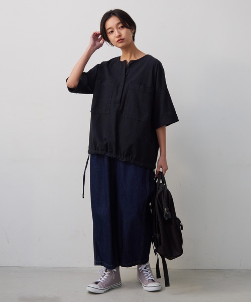 OMNES Another Edition（オムネス アナザーエディション）の「製品染め コットンビッグポケットプルオーバーシャツ（シャツ/ブラウス・レディース・ブラック/ベージュ/カーキ/モカ・FREE）」の19枚目の写真