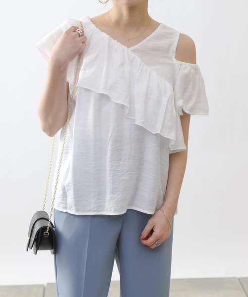 COLONY 2139（コロニートゥーワンスリーナイン）の「【WEB・一部店舗限定】スラブガーゼアウトカットレイヤーフリルブラウス（シャツ/ブラウス・レディース・オフホワイト/ブラック/ピンク・FREE）」の16枚目の写真