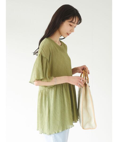 Green Parks(グリーンパークス)の「シャーリングカットプルオーバー*(Tシャツ/カットソー・レディース・チャコールグレー/イエロー/オフホワイト・FREE)」の4枚目の写真