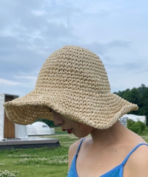 KOR（ケーオーアール）の「フレア麦わら帽子（ハット・レディース・ブラウン/アイボリー・FREE）」の3枚目の写真