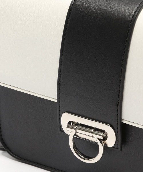 PAGEBOY（ページボーイ）の「バイカラースクエアショルダー（ショルダーバッグ・レディース・ホワイト×ブラック/イエロー系その他・FREE）」の15枚目の写真