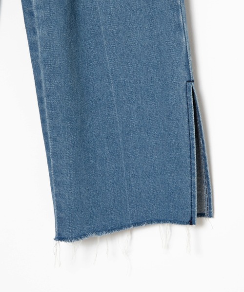 DuKKah（デュカ）の「Dukkah/【低身長向け】スリットストレートパンツ（デニムパンツ・レディース・ダークインディゴブルー/ホワイト・X-SMALL）」の18枚目の写真