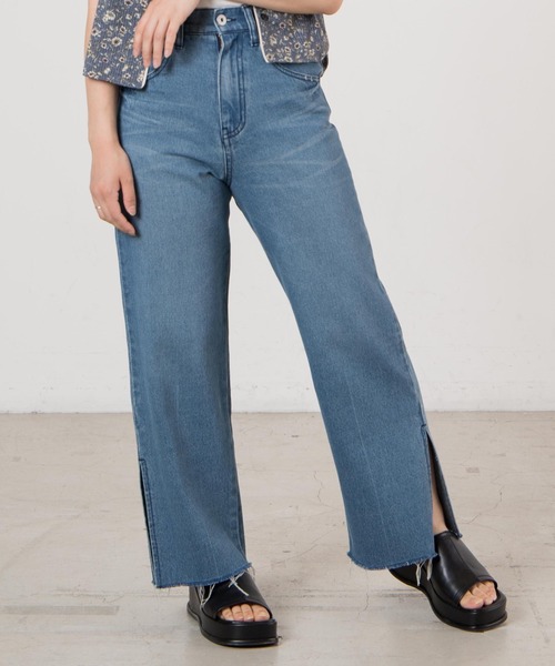 DuKKah（デュカ）の「Dukkah/【低身長向け】スリットストレートパンツ（デニムパンツ・レディース・ダークインディゴブルー/ホワイト・X-SMALL）」の12枚目の写真