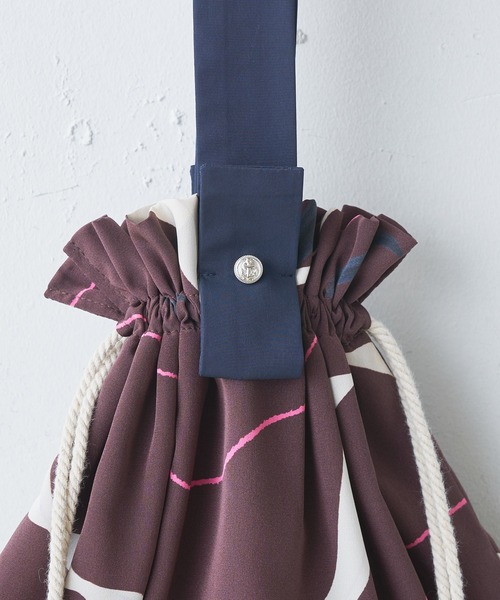 BEARDSLEY(ビアズリー)の「波柄バッグ(トートバッグ・レディース・ブラウン/ブルー・FREE)」の8枚目の写真