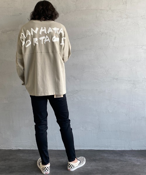 Manhattan Portage（マンハッタンポーテージ）の「[MANHATTAN PORTAGE/マンハッタンポーテージ] 別注 バックプリントロングスリーブTシャツ（Tシャツ/カットソー・レディース・チャコール/アイボリー/グレー・S/M/L/XL）」の19枚目の写真