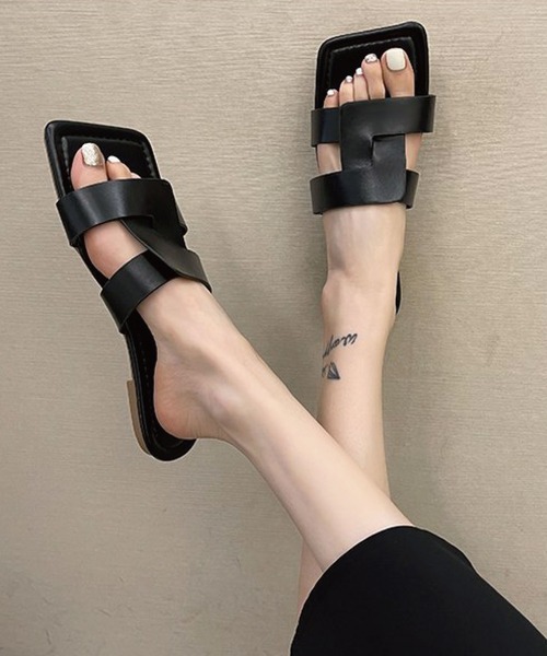 meJane（ミージェーン）の「スクエアデザインフラットサンダル【ZOZOTOWN限定】（サンダル・レディース・ブラック/パープル/グリーン・S/M/L）」の2枚目の写真