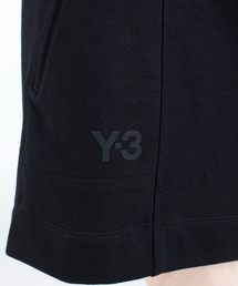 Y-3（ワイスリー）の「M CLASSIC DWR TERRY UTILITY SHORTS