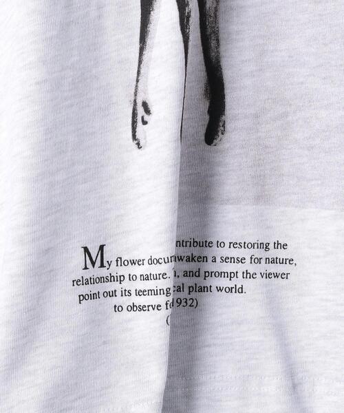 BEAUTY&YOUTH UNITED ARROWS（ビューティーアンドユースユナイテッドアローズ）の「【別注】＜KarlBlossfeldt＞PRINT T2/Tシャツ（Tシャツ/カットソー・メンズ・ライトグレー・MEDIUM/SMALL/X-LARGE/LARGE）」の4枚目の写真