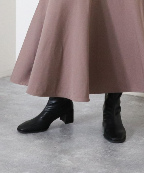 archives(アルシーヴ)の「ストレッチショートブーツ(ブーツ・レディース・ブラック/ブラウン/アイボリー・MEDIUM/LARGE)」の5枚目の写真