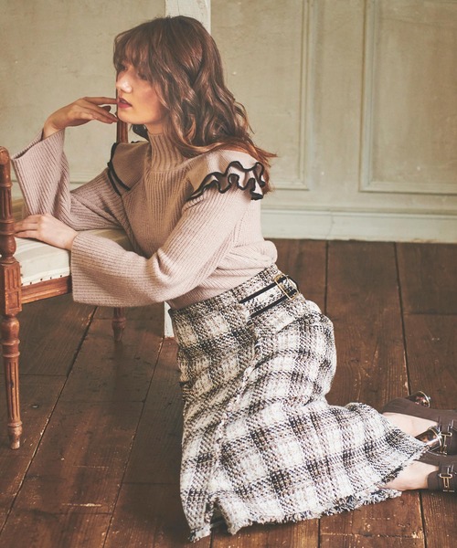 NOELA(ノエラ)の「ショルダーフリルニット(ニット/セーター・レディース・オフホワイト/ラベンダー/ベージュ・FREE)」の9枚目の写真