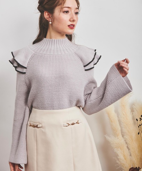 NOELA(ノエラ)の「ショルダーフリルニット(ニット/セーター・レディース・オフホワイト/ラベンダー/ベージュ・FREE)」の15枚目の写真