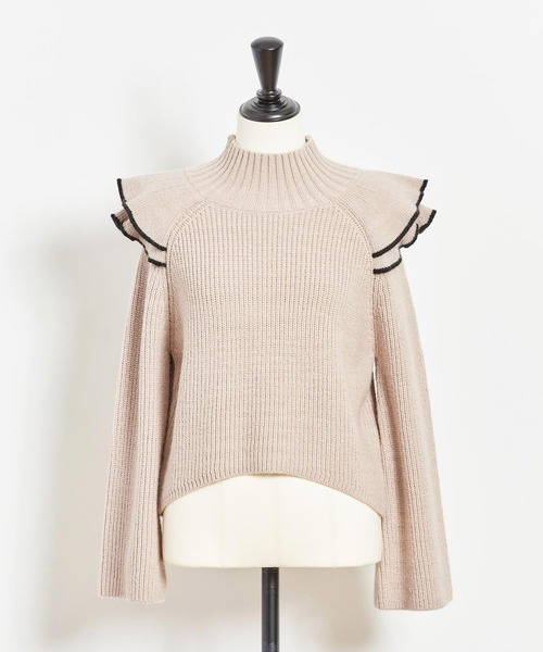 NOELA(ノエラ)の「ショルダーフリルニット(ニット/セーター・レディース・オフホワイト/ラベンダー/ベージュ・FREE)」の21枚目の写真
