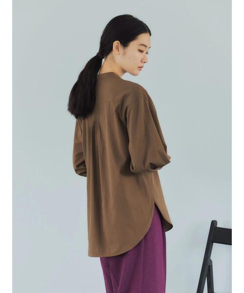 GARAGE OF GOOD CLOTHING（ガレージオブグッドクロージング）の「ピンタックドレスシャツ＊（シャツ/ブラウス・レディース・ベージュ/ホワイト/ダークカーキ・FREE）」の11枚目の写真