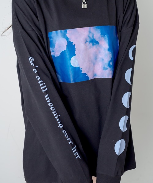 RASVOA(ラスボア)の「MOON ロンT(Tシャツ/カットソー・レディース・ブラック/オフホワイト・FREE)」の21枚目の写真