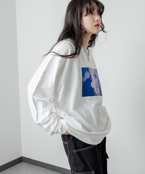 RASVOA(ラスボア)の「MOON ロンT(Tシャツ/カットソー・レディース・ブラック/オフホワイト・FREE)」の11枚目の写真