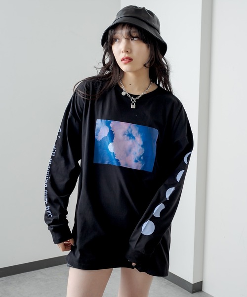 RASVOA(ラスボア)の「MOON ロンT(Tシャツ/カットソー・レディース・ブラック/オフホワイト・FREE)」の4枚目の写真