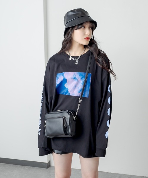 RASVOA(ラスボア)の「MOON ロンT(Tシャツ/カットソー・レディース・ブラック/オフホワイト・FREE)」の5枚目の写真