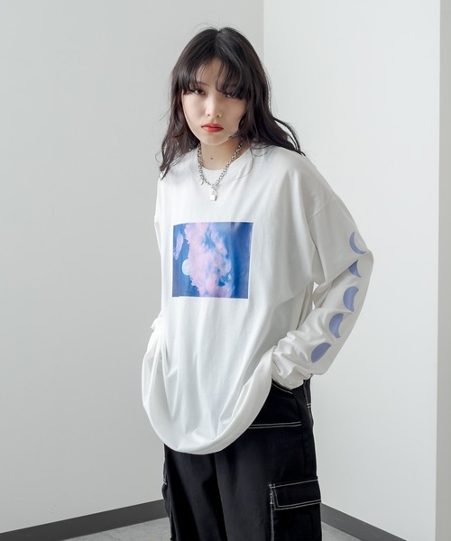 RASVOA(ラスボア)の「MOON ロンT(Tシャツ/カットソー・レディース・ブラック/オフホワイト・FREE)」の9枚目の写真