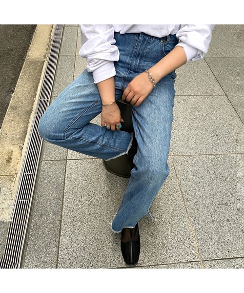 CPCM(シーピーシーエム)の「サイドスリット裾フリンジデニム(デニムパンツ・レディース・ブラック/インディゴブルー/ブルー・FREE)」の3枚目の写真