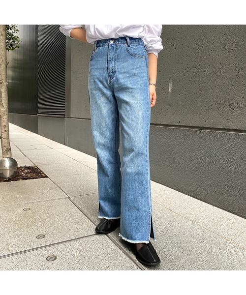 CPCM(シーピーシーエム)の「サイドスリット裾フリンジデニム(デニムパンツ・レディース・ブラック/インディゴブルー/ブルー・FREE)」の6枚目の写真