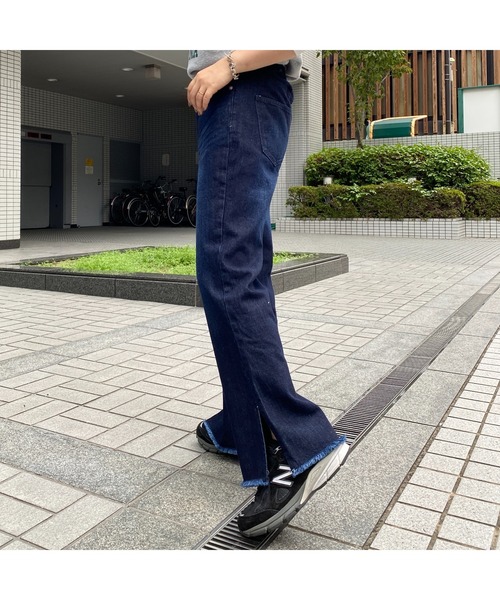 CPCM(シーピーシーエム)の「サイドスリット裾フリンジデニム(デニムパンツ・レディース・ブラック/インディゴブルー/ブルー・FREE)」の18枚目の写真