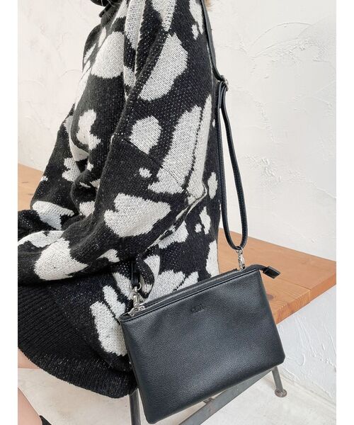 GYDA(ジェイダ)の「2ROOMシンプル ショルダーバッグ(ショルダーバッグ・レディース・ブラック/ベージュ・FREE)」の3枚目の写真