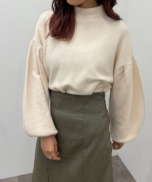 apres jour mignon(アプレジュールミニョン)の「袖タックニット【ZOZOTOWN限定アイテム】【9PO】(ニット/セーター・レディース・ブルー/オレンジ/ブラック/グリーン/アイボリー・フリー/X-LARGE)」の7枚目の写真