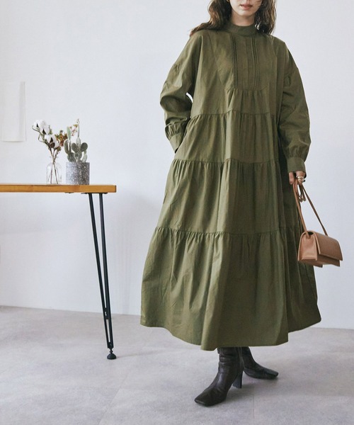 toucher du brise（トゥシェドブリーズ）の「【一枚で決まる】ピンタックボリュームワンピース（ワンピース・レディース・ブラック/オフホワイト/カーキ・M）」の13枚目の写真