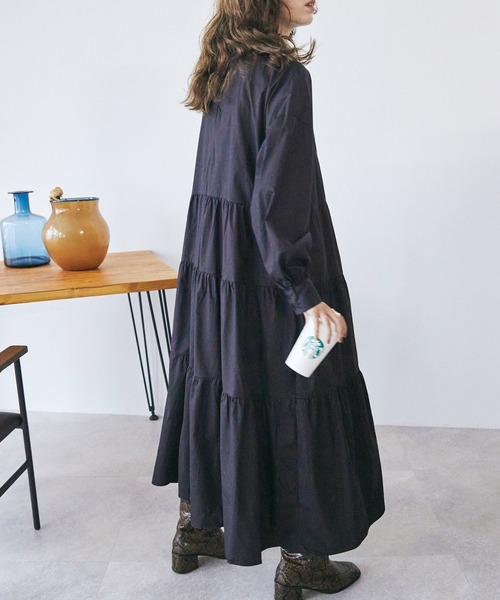 toucher du brise（トゥシェドブリーズ）の「【一枚で決まる】ピンタックボリュームワンピース（ワンピース・レディース・ブラック/オフホワイト/カーキ・M）」の5枚目の写真