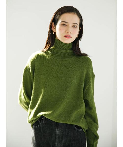 koe（コエ）の「天竺編みタートルネックニット*（ニット/セーター・レディース・ライトベージュ/カーキ/グリーン/ブラック/ブラウン/マスタード・L/S/M）」の15枚目の写真