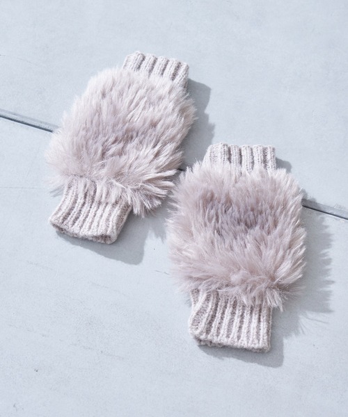 PAPILLONNER（パピヨネ）の「【PAPILLONNER/パピヨネ】スマホが使えるエコファー指ぬき手袋（手袋・レディース・ホワイト/ブラウン・FREE）」の6枚目の写真