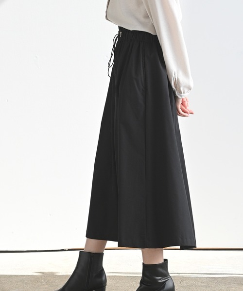 rps(アールピーエス)の「ドロストボリュームスカート(スカート・レディース・チャコールグレー/ブラック/グリーン/グレー/カーキ・M)」の19枚目の写真