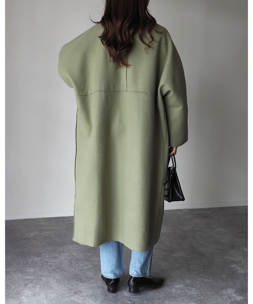 Riberry（リベリー）の「オーバーサイズノーカラーコート（ノーカラーコート・レディース・ベージュ/ネイビー/ブラウン/グリーン・FREE）」の10枚目の写真