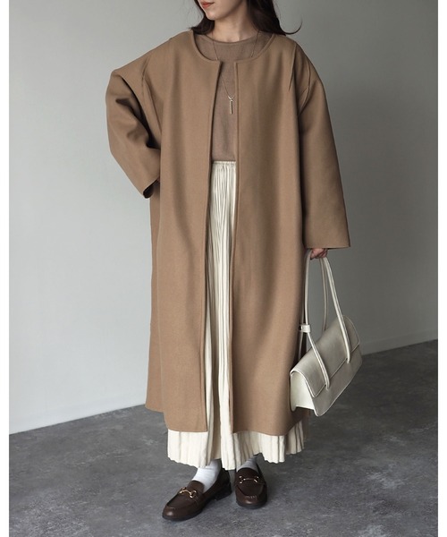 Riberry（リベリー）の「オーバーサイズノーカラーコート（ノーカラーコート・レディース・ベージュ/ネイビー/ブラウン/グリーン・FREE）」の14枚目の写真