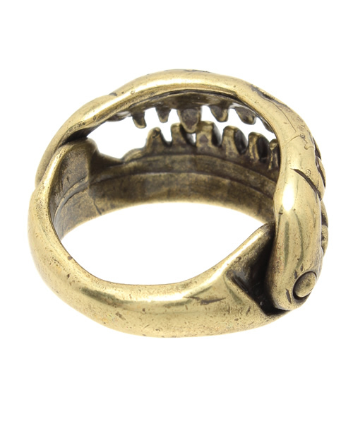 ANCHOR（アンカー）の「Gimmick Tooth RING（リング・レディース・ゴールド/シルバー/ブラック系その他・19号/17号）」の4枚目の写真