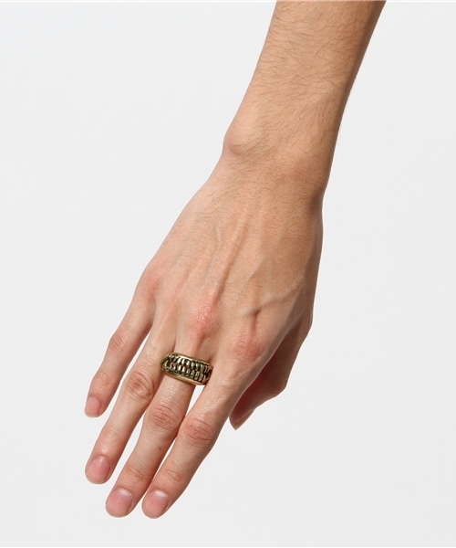 ANCHOR（アンカー）の「Gimmick Tooth RING（リング・レディース・ゴールド/シルバー/ブラック系その他・19号/17号）」の6枚目の写真