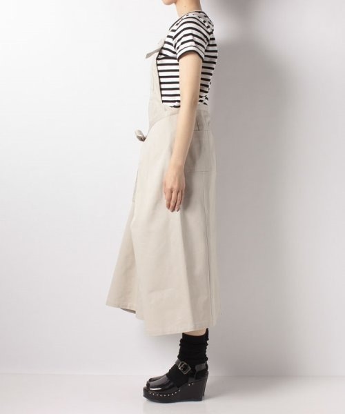 To b. by agnes b.（トゥービーバイアニエスベー）の「WR03 JUPE