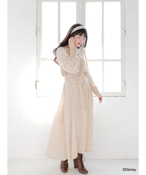 Disney（ディズニー）の「ミニー/スタンドカラーワンピース（ワンピース・レディース・ベージュ・FREE）」の10枚目の写真