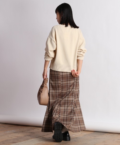 cepo（セポ）の「カラフルクルーネックリブニットカーディガン（カーディガン/ボレロ・レディース・オフホワイト/イエロー/オレンジ/ブルー・M）」の8枚目の写真