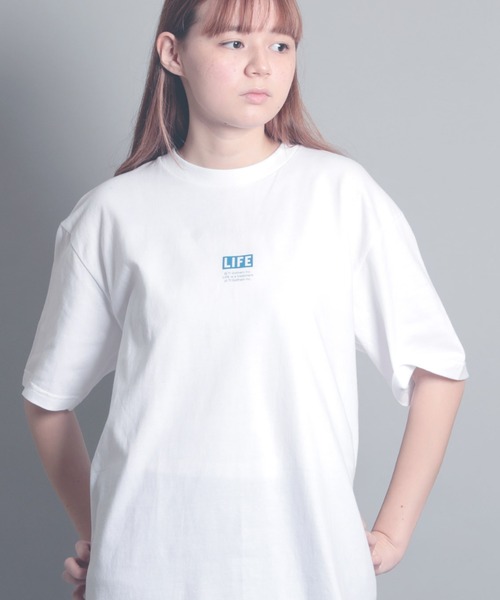LIFE(ライフ)の「【LIFE/ライフ】magasin photo over size tee/ライフフォトオーバーサイズtee(Tシャツ/カットソー・レディース・ホワイト/ホワイト系その他/ブラック系その他/ブラック・M/L)」の9枚目の写真