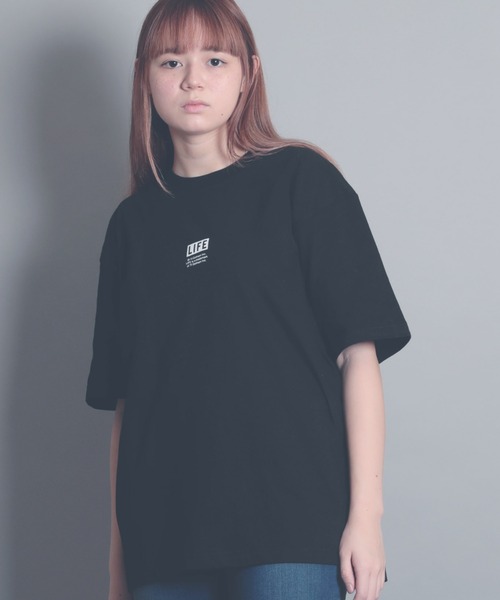 LIFE(ライフ)の「【LIFE/ライフ】magasin photo over size tee/ライフフォトオーバーサイズtee(Tシャツ/カットソー・レディース・ホワイト/ホワイト系その他/ブラック系その他/ブラック・M/L)」の15枚目の写真