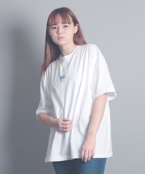 LIFE(ライフ)の「【LIFE/ライフ】magasin photo over size tee/ライフフォトオーバーサイズtee(Tシャツ/カットソー・レディース・ホワイト/ホワイト系その他/ブラック系その他/ブラック・M/L)」の22枚目の写真