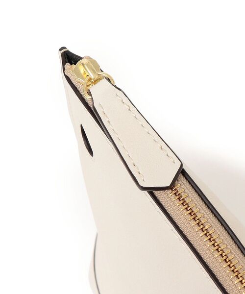 ORSETTO（オルセット）の「ORSETTO:FILA（ショルダーバッグ・レディース・ブラック/ライトホワイト・ONE SIZE）」の12枚目の写真