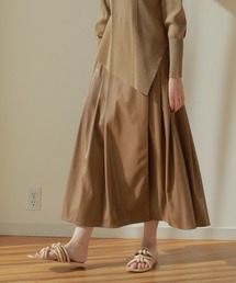 フェイクレザーラップスカート