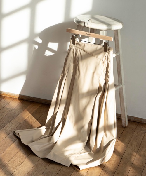 ReNorm（リノーム）の「フェイクレザーラップスカート（スカート・レディース・ベージュ/ミント/ブラウン・S/M）」の13枚目の写真