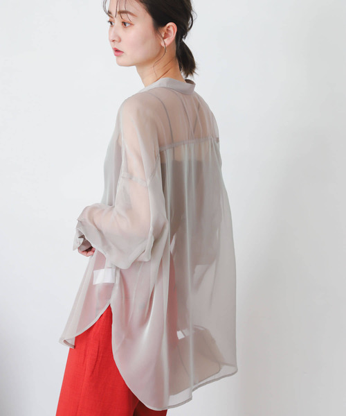 SENSE OF PLACE by URBAN RESEARCH(センスオブプレイスバイアーバンリサーチ)の「シアーシャンブレールーズシャツ(シャツ/ブラウス・レディース・グリーン/ブルー/ベージュ/ブラック/オフホワイト/ブラウン・ONE)」の10枚目の写真