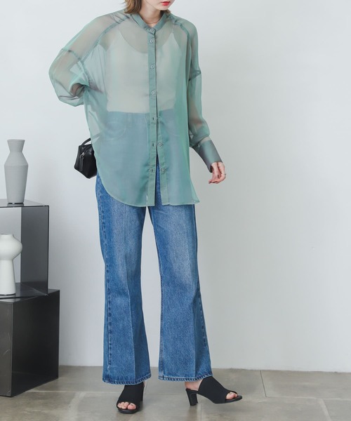 SENSE OF PLACE by URBAN RESEARCH(センスオブプレイスバイアーバンリサーチ)の「シアーシャンブレールーズシャツ(シャツ/ブラウス・レディース・グリーン/ブルー/ベージュ/ブラック/オフホワイト/ブラウン・ONE)」の21枚目の写真